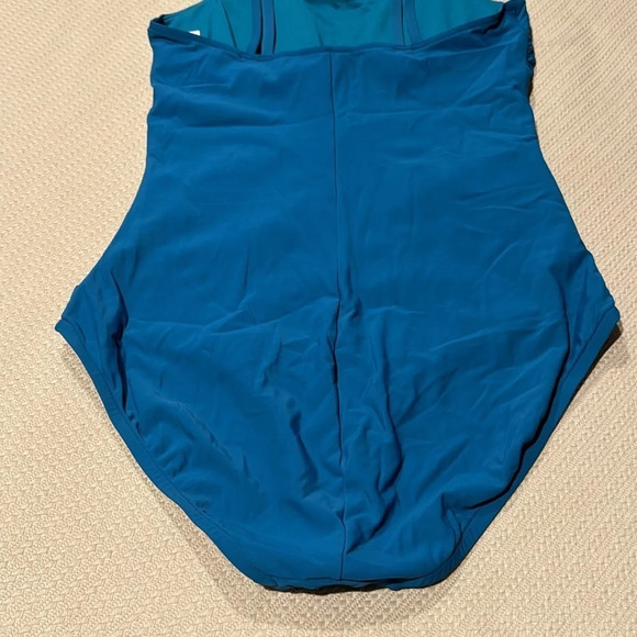 Aqua Green Swimsuit - Picture 7 of 11